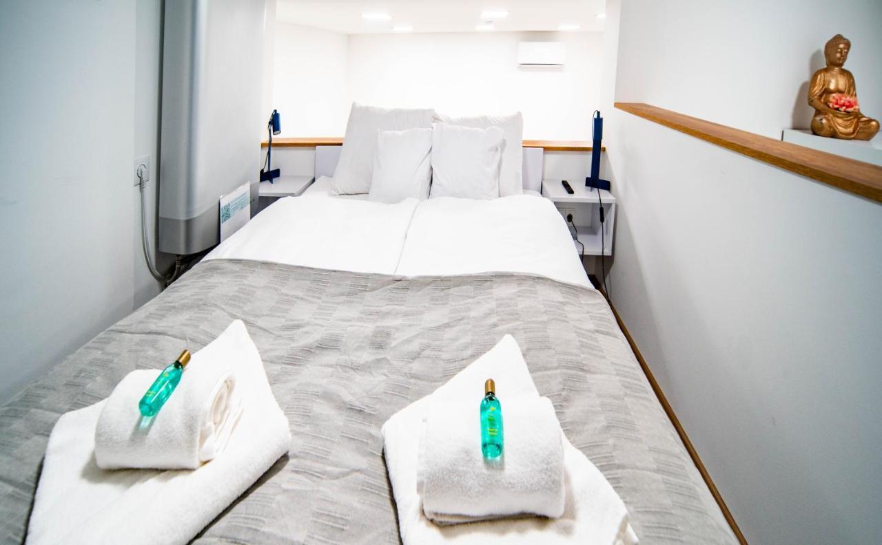 Free Parking Basilica Leo's - Ac, Wi-fi, Smart Tv Budapeste